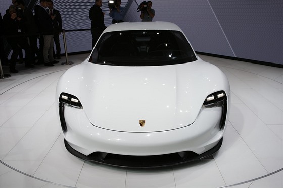 Porsche Mission E