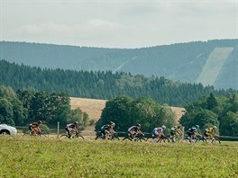 Momentka z cyklistickho zvodu East Bohemia Tour.