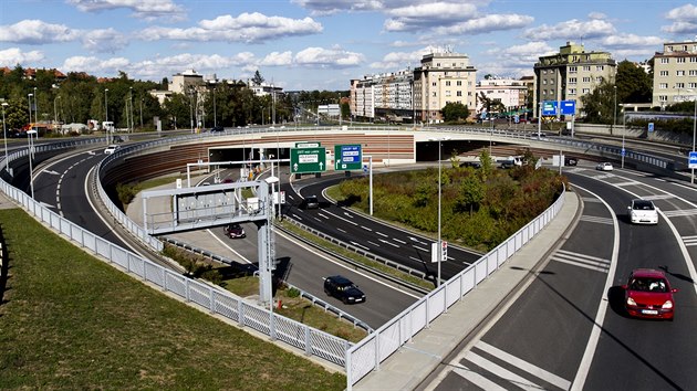 Tunel Blanka se otevel pro idie (19. záí 2015)