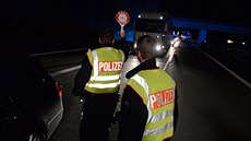 Německo dočasně zavedlo kontroly na hranicích s Rakouskem (14. září 2015) Německo dočasně zavedlo kontroly na hranicích s Rakouskem (14. září 2015)