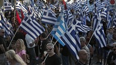 V Aténách se seli také podporovatelé krajn pravicové nacionalistické strany...