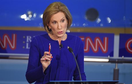 Carly Fiorinaová bhem druhé televizní debaty stanice CNN (22. záí 2015).