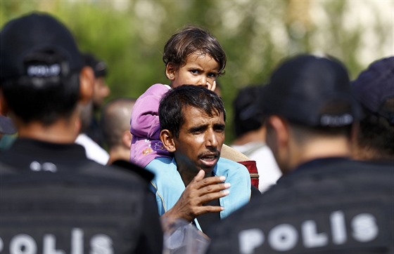 Uprchlíci V Turecku  (21. záí 2015)