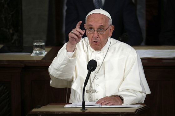 Pape Frantiek pronesl e v americkém Kongresu. (24. záí 2015)