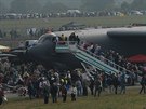 Americk bombardr B-52 v obleen divk bhem Dn NATO v Ostrav