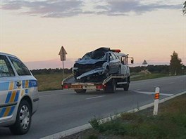 Osobn auto smetlo cyklistu, ten nraz nepeil.