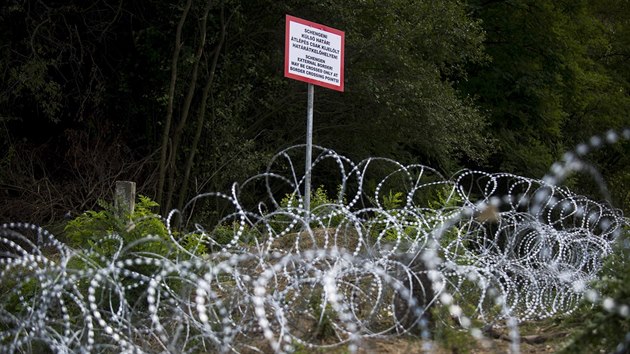 Nová podoba hranice Schengenu na pomezí Chorvatska a Maarska (24. záí 2015)