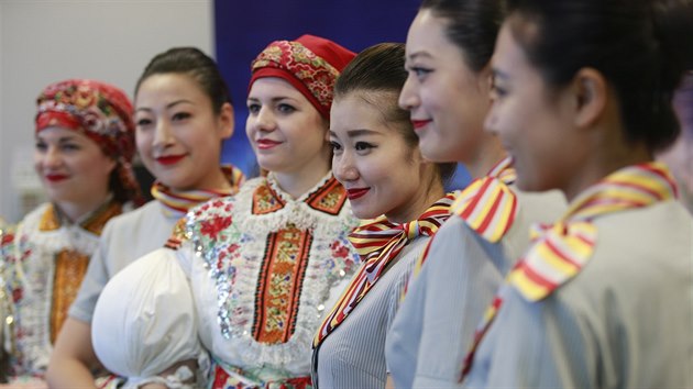 Slavnostn pedstaven nsk leteck spolenosti Hainan Airlines na letiti v prask Ruzyni. (23. z 2015)