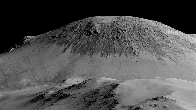 Stopy po vod? Snmky struek irokch jeden a deset metr z povrchu planety Mars v potaovm modelu.