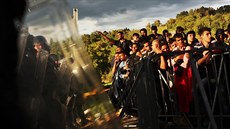 Uprchlíci na chorvatsko - slovinském přechodu Harmica (20. září 2015) Uprchlíci na chorvatsko - slovinském přechodu Harmica (20. září 2015)
