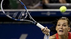 Agniezska Radwaská ve tvrtfinále turnaje v Tokiu, kde porazila Karolínu...