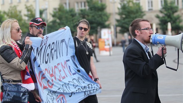 Nrodn Demokracie, demonstrace proti uprchlkm a EU (3.10.2015)