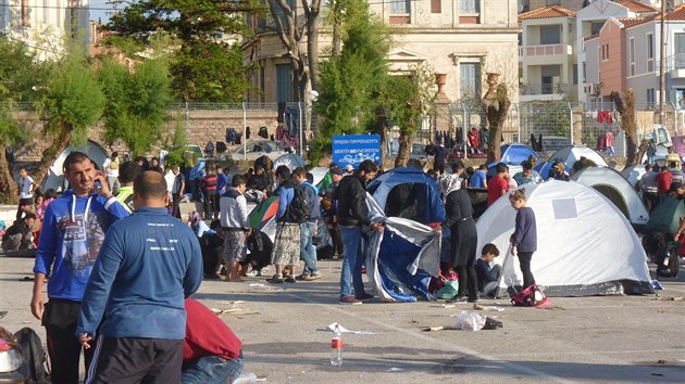 Rno v pstavu Mytilini, Lesbos