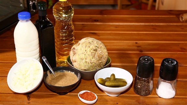Ingredience potebn na celerov hranolky s tatarskou omkou