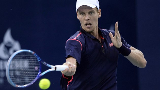 FORHEND. Tom Berdych na turnaji v en-enu.