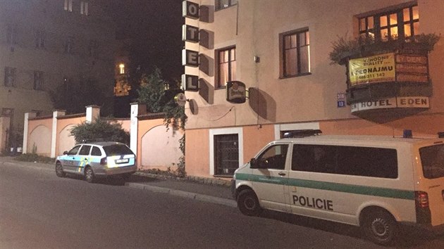 Policie vyetuje nsiln trestn in v Hotelu Eden v Liberci. (1.10.2015)