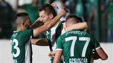 Tomáš Necid (uprostřed) se raduje ze svého gólu se spoluhráči z Bursasporu. Tomáš Necid (uprostřed) se raduje ze svého gólu se spoluhráči z Bursasporu.
