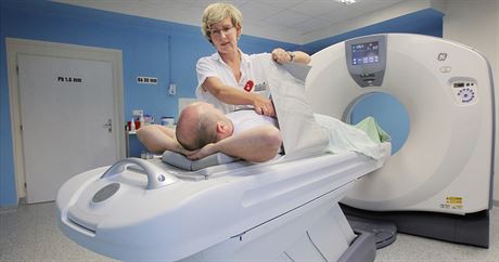 Nový poítaový tomograf ve stodské nemocnici. (15. íjen 2015)