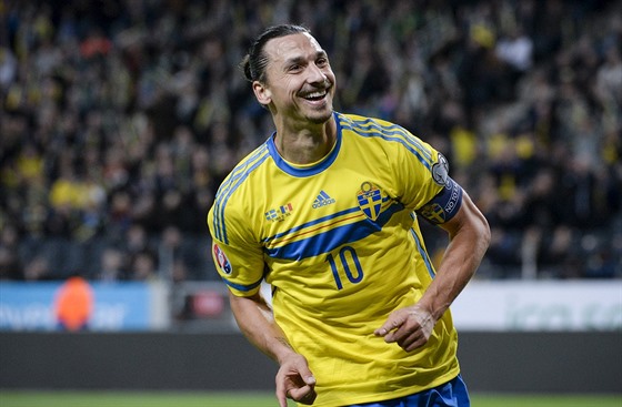 Zlatan Ibrahimovi práv vstelil gól a je spokojený.