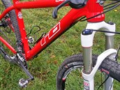 Pedn st kola s vidlic RockShox Reba