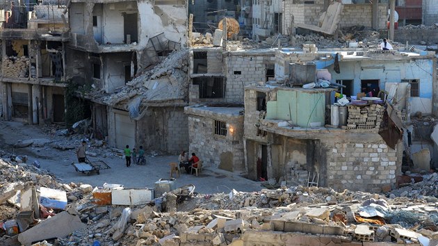 Boje velkou st Damaku pemnily v horu sutin (jen 2015)