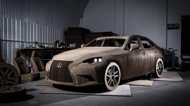 Origami paprov Lexus IS