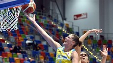 Ilona Burgrová z USK Praha zakončuje v duelu s Kayserisporem. Ilona Burgrová z USK Praha zakončuje v duelu s Kayserisporem.