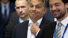 Maďarský premiér Viktor Orbán na summitu EU v Bruselu (16. října 2015). Maďarský premiér Viktor Orbán na summitu EU v Bruselu (16. října 2015).