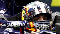 Carlos Sainz ped tréninkem na Velkou cenu Ruska