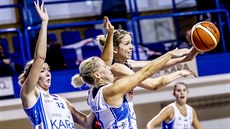 Momentka z duelu Hradce Králové a Trutnova (bílá) Momentka z duelu Hradce Králové a Trutnova (bílá)
