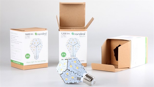 Vyzkoušeli jsme žárovky NanoLeaf. Vyzkoušeli jsme žárovky NanoLeaf.
