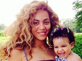 Zpvaku Beyoncé (34) asto fanouci podezírají, e svoje soukromé fotky, které...