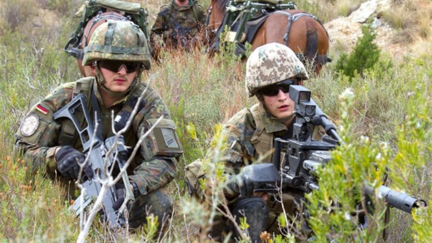 Zvec pomocnky si Bundeswehr u dlouh lta zvl᚝ peliv vybr v jihopanlskm regionu Murcia