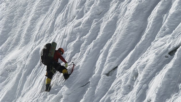 Manaslu byla prvnm osmitiscovm vrcholem, kter Tom Kuera zdolal. Rd by se v budoucnu vydal na dal.