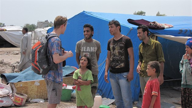 Pohled do jednoho z uprchlickch tbor u msta Adana v Turecku, kam vyrazili et baptist. Ti spolupracuj a poslaj pomoc tamnm partnerskm sborm, kter pak pomhaj syrskm uprchlkm.