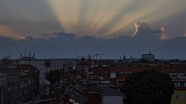 Elektrik fot Hradec Krlov ze stech dom.