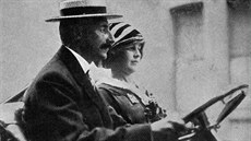 John Jacob Astor s druhou manželkou Madeleine. John Jacob Astor s druhou manželkou Madeleine.