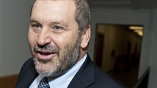 Alexandr Novák u Krajského soudu v Ústí nad Labem (červenec 2012) Alexandr Novák u Krajského soudu v Ústí nad Labem (červenec 2012)