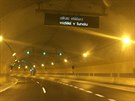Zákaz otáení vozidel v tunelu Blanka (30.10.2015)