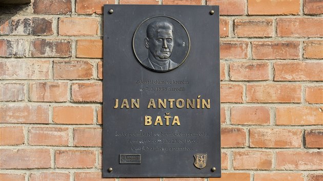 Dm v Uherskm Hraditi, v nm se J. A. Baa v roce 1898 narodil.