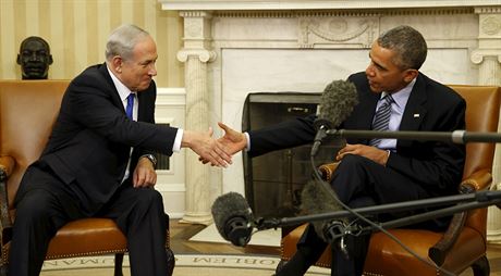 Prezidenti USA a Izraele Barack Obama a Benjamin Netanjahu na archivním snímku