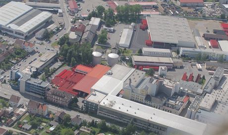 Areál Budjovického Budvaru z ptaí perspektivy. Snímek je z roku 2013.