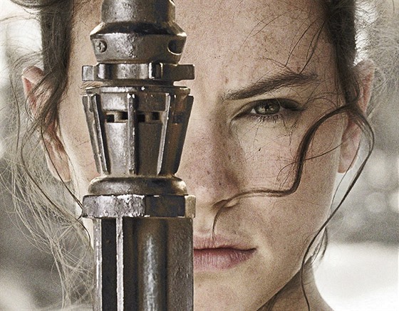 Hereka Daisy Ridley hraje Rey v nových dílech Star Wars