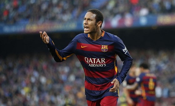 Neymar z Barcelony slaví svj gól.