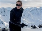 Daniel Craig jako James Bond ve filmu Spectre