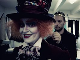 Chantal Poullain jako Klobouník z filmu Alenka v íi div