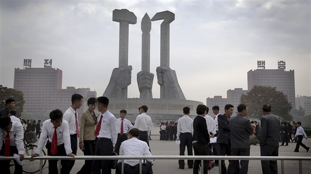 Pomnk Korejsk strany prce v Pchjongjangu (8. jna 2015)