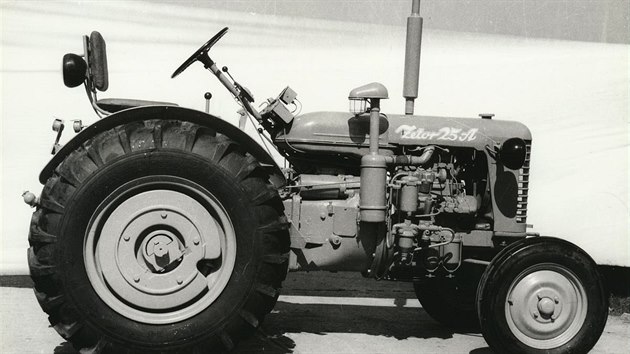 Zetor 25