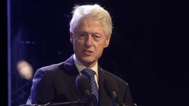 Pietn akce u pleitosti 20. vro mrt Jicchaka Rabina se v sobotu astnily tisce lid. Promluvil i bval prezident USA Bill Clinton. (31. jna 2015)