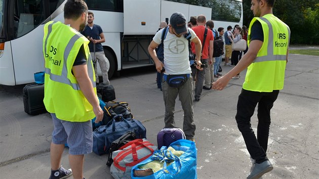 Prvn syrt uprchlci dorazili do Gabkova.